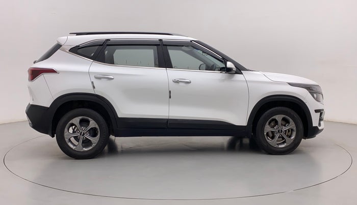 2022 KIA SELTOS HTK PLUS 1.5, Petrol, Manual, 28,803 km, Right Side View