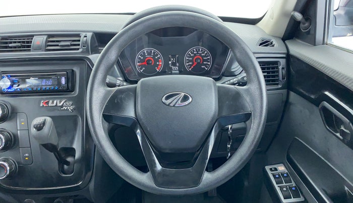 2017 Mahindra KUV 100 NXT K2 6 STR, Petrol, Manual, 10,139 km, Steering Wheel Close Up