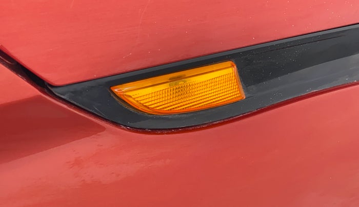 2017 Mahindra KUV 100 NXT K2 6 STR, Petrol, Manual, 10,139 km, Right fender Indicator light - Not working