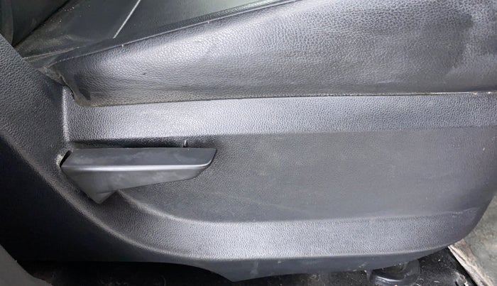 2017 Mahindra KUV 100 NXT K2 6 STR, Petrol, Manual, 10,139 km, Driver Side Adjustment Panel