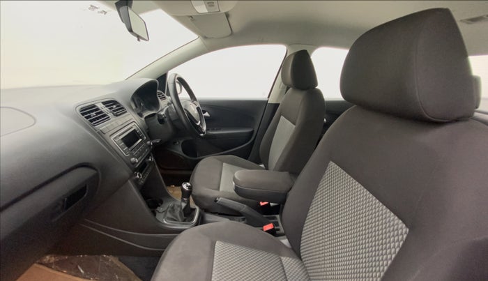 2019 Volkswagen Vento COMFORTLINE MT PETROL, Petrol, Manual, 17,439 km, Right Side Front Door Cabin