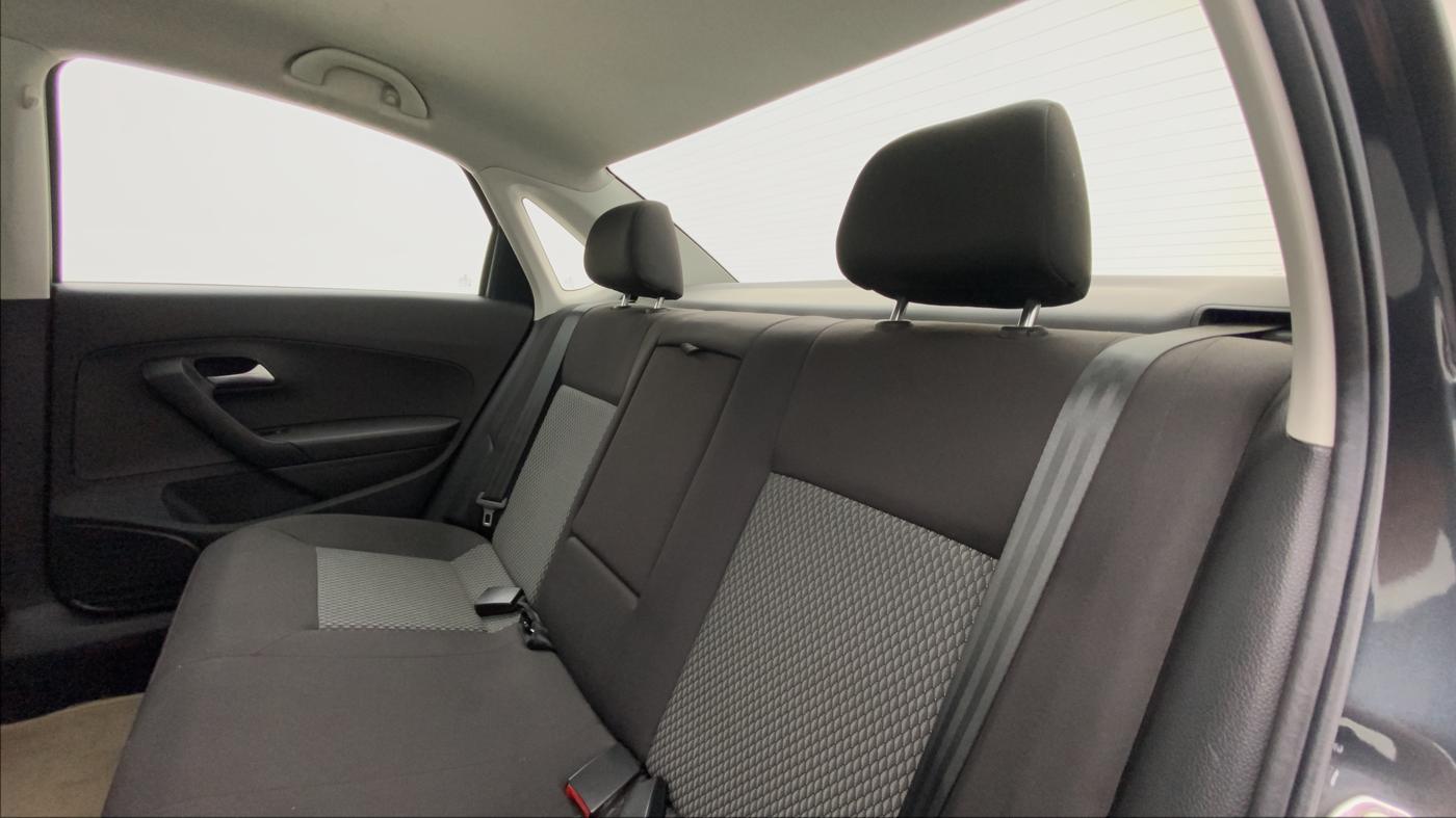 2019 Volkswagen Vento COMFORTLINE MT PETROL, Petrol, Manual, 17,439 km, Right Side Rear Door Cabin