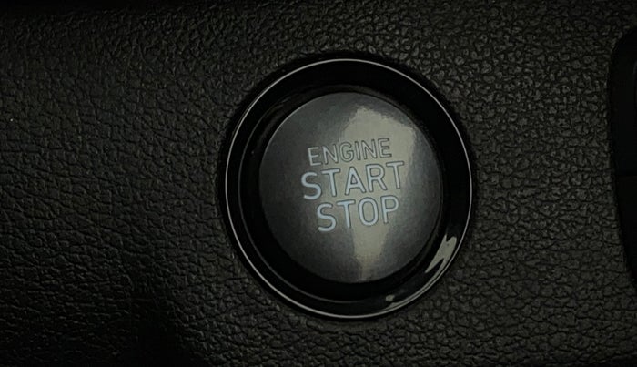 2020 Hyundai VENUE SX 1.0 (O) TURBO, Petrol, Manual, 40,753 km, Keyless Start/ Stop Button