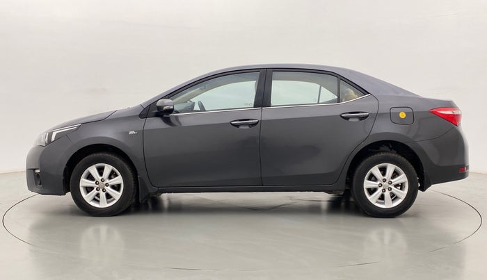 2014 Toyota Corolla Altis G AT, Petrol, Automatic, 98,018 km, Left Side