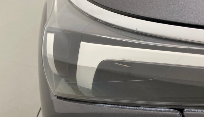 2014 Toyota Corolla Altis G AT, Petrol, Automatic, 98,018 km, Left headlight - Minor scratches