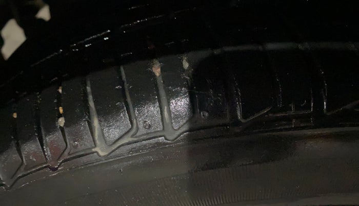 2022 Tata TIAGO NRG  NRG XZA CNG, CNG, Automatic, 32,601 km, Right Rear Tyre Tread