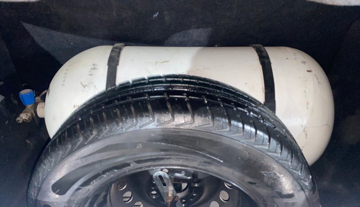 2022 Tata TIAGO NRG  NRG XZA CNG, CNG, Automatic, 32,601 km, Boot Inside