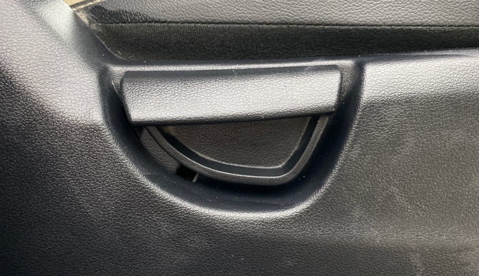 2020 Hyundai NEW SANTRO SPORTZ AMT, Petrol, Automatic, 3,126 km, Driver Side Adjustment Panel