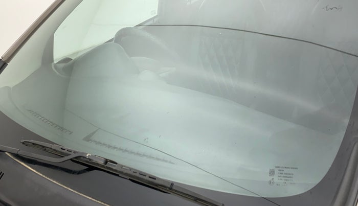 2018 Datsun Redi Go T (O), Petrol, Manual, 76,306 km, Front windshield - Minor spot on windshield