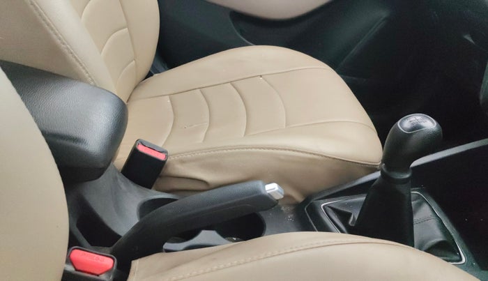 2016 Hyundai Elite i20 SPORTZ 1.2, Petrol, Manual, 58,206 km, Gear Lever