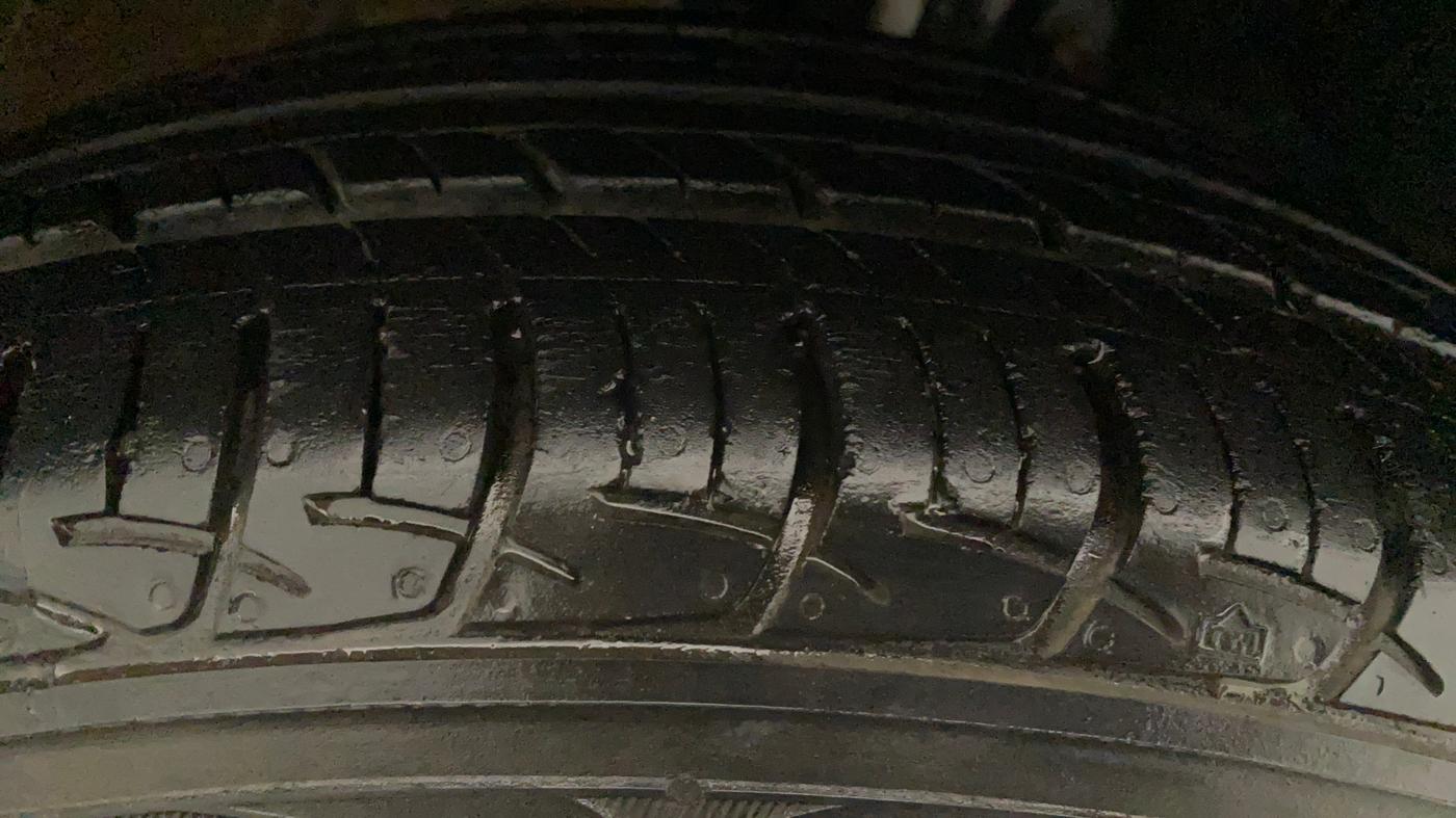 2017 Maruti Baleno DELTA PETROL 1.2, Petrol, Manual, 31,221 km, Right Rear Tyre Tread