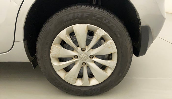 2017 Maruti Baleno DELTA PETROL 1.2, Petrol, Manual, 31,221 km, Left Rear Wheel