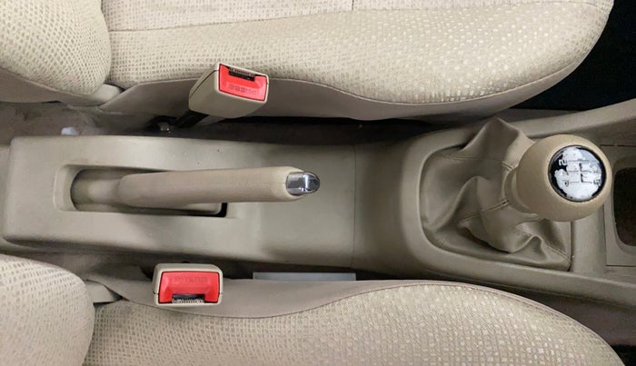 2014 Maruti Swift Dzire VXI, Petrol, Manual, 34,319 km, Gear Lever