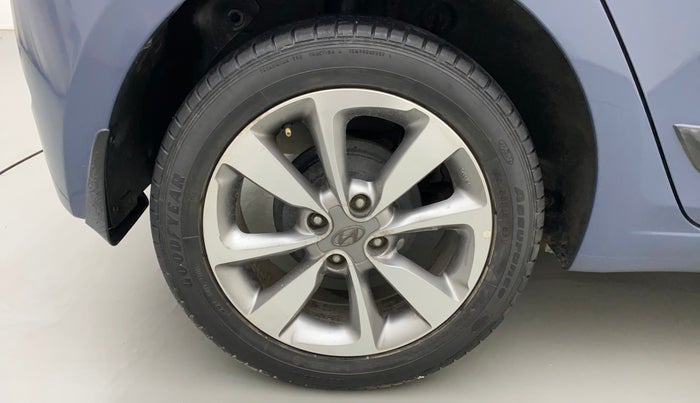2014 Hyundai Elite i20 ASTA 1.2, Petrol, Manual, 30,003 km, Right Rear Wheel