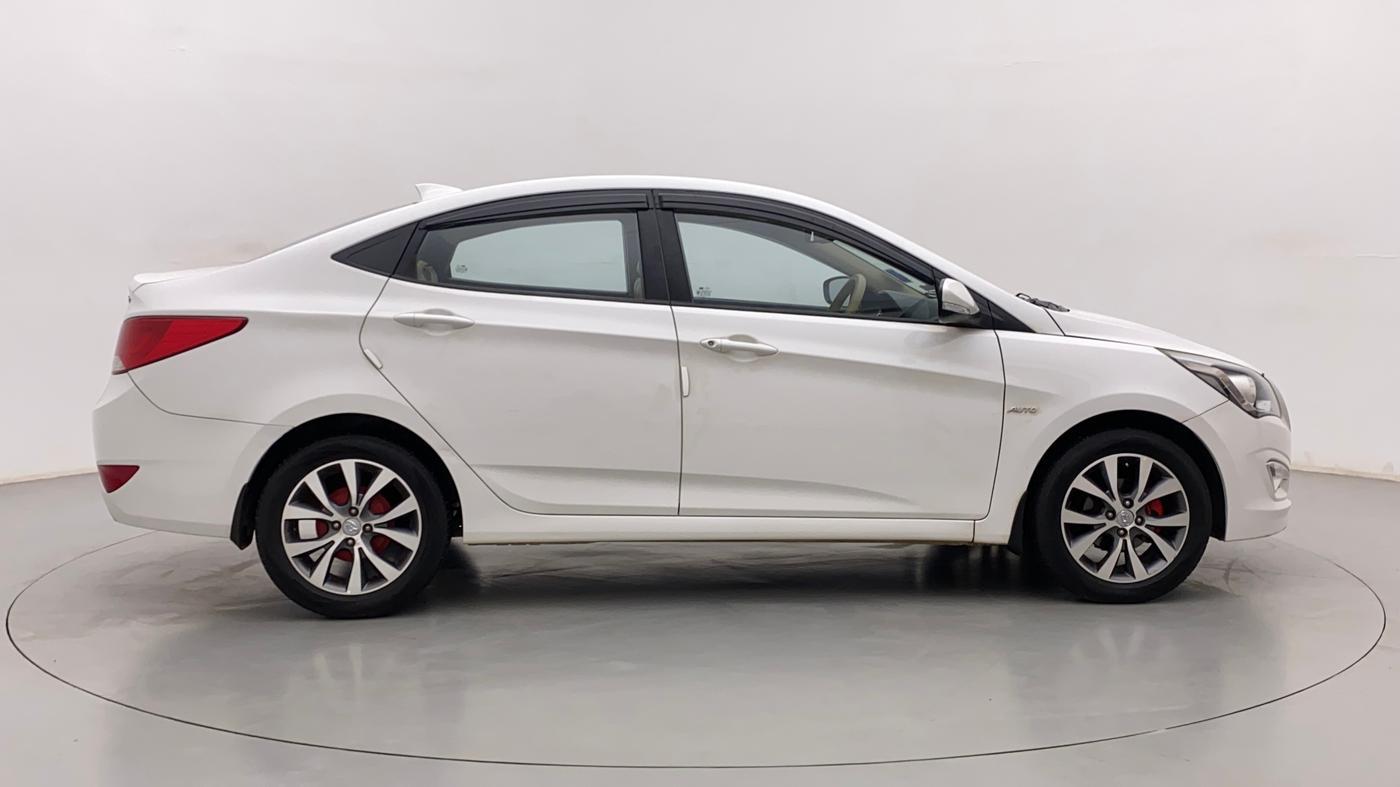 2017 Hyundai Verna 1.6 VTVT SX AT, Petrol, Automatic, 55,744 km, Right Side View