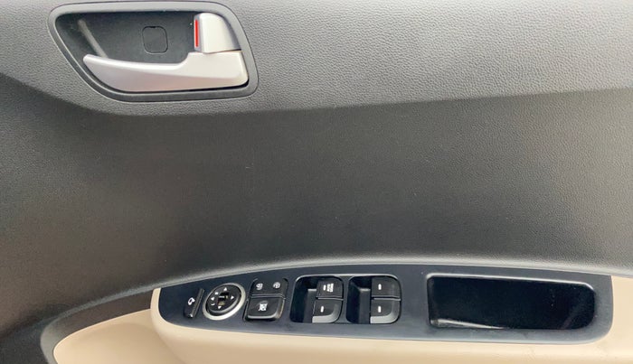 2019 Hyundai Grand i10 SPORTZ 1.2 KAPPA VTVT, Petrol, Manual, 20,693 km, Driver Side Door Panels Control