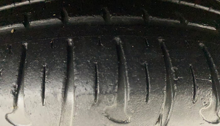 2019 Hyundai Grand i10 SPORTZ 1.2 KAPPA VTVT, Petrol, Manual, 20,693 km, Left Front Tyre Tread