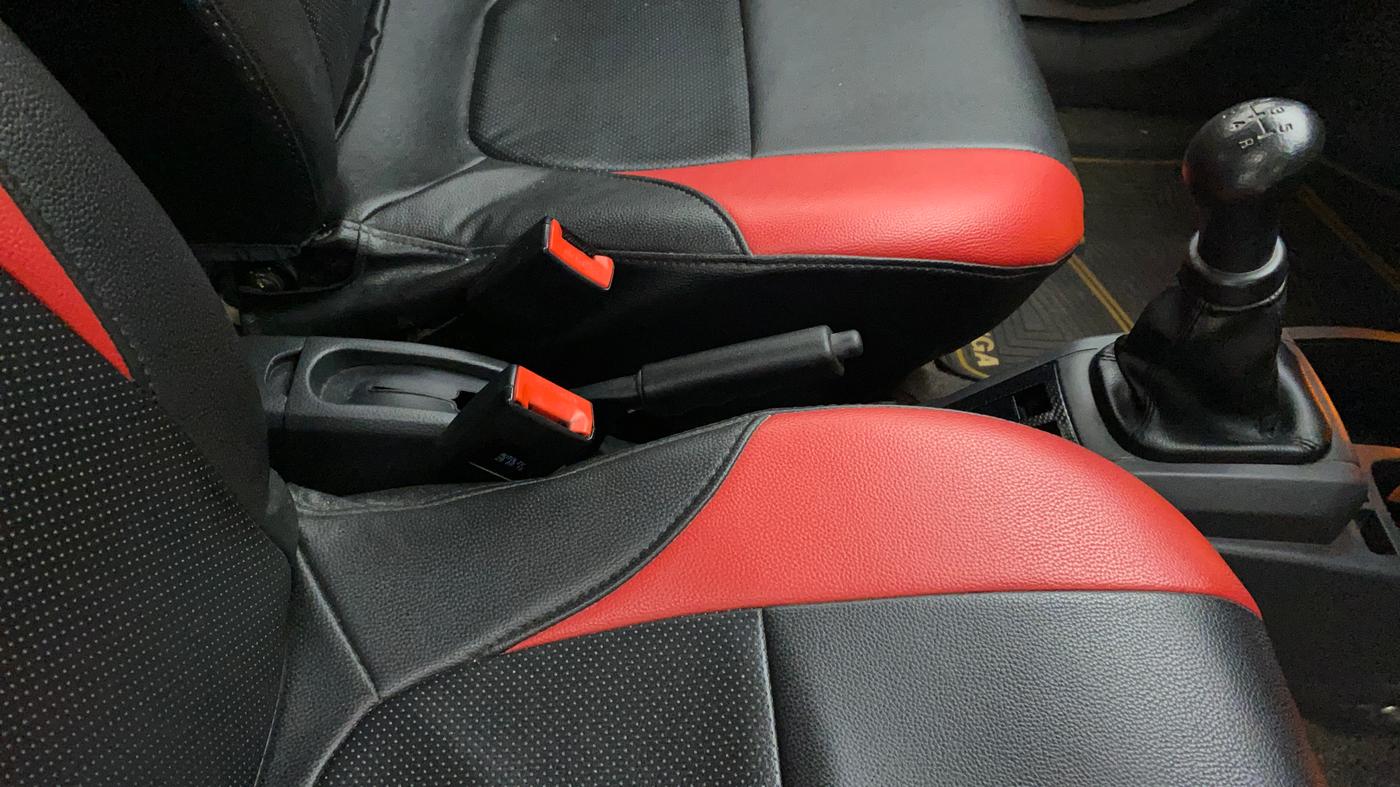 2016 Maruti Alto 800 LXI O, Petrol, Manual, 65,195 km, Gear Lever