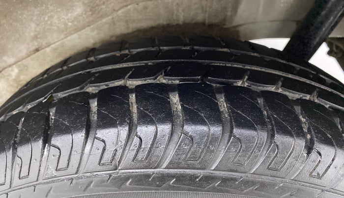 2018 Maruti Wagon R 1.0 VXI AMT, CNG, Automatic, 71,764 km, Left Rear Tyre Tread