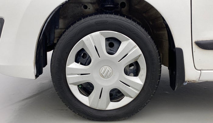 2018 Maruti Wagon R 1.0 VXI AMT, CNG, Automatic, 71,764 km, Left Front Wheel