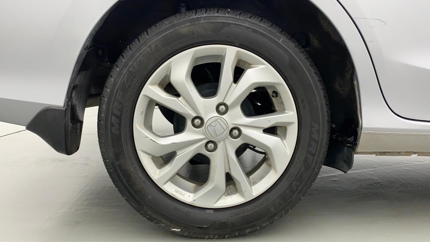 2019 Honda Amaze 1.2 V CVT I VTEC, Petrol, Automatic, 45,245 km, Right Rear Wheel