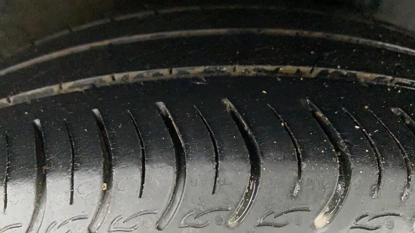 2019 Honda Amaze 1.2 V CVT I VTEC, Petrol, Automatic, 45,245 km, Left Rear Tyre Tread
