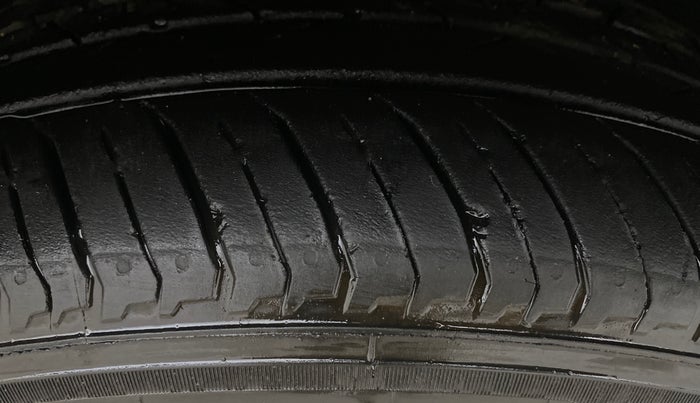 2018 Maruti Baleno ALPHA CVT PETROL 1.2, Petrol, Automatic, 70,064 km, Left Rear Tyre Tread