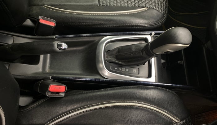 2018 Maruti Baleno ALPHA CVT PETROL 1.2, Petrol, Automatic, 70,064 km, Gear Lever