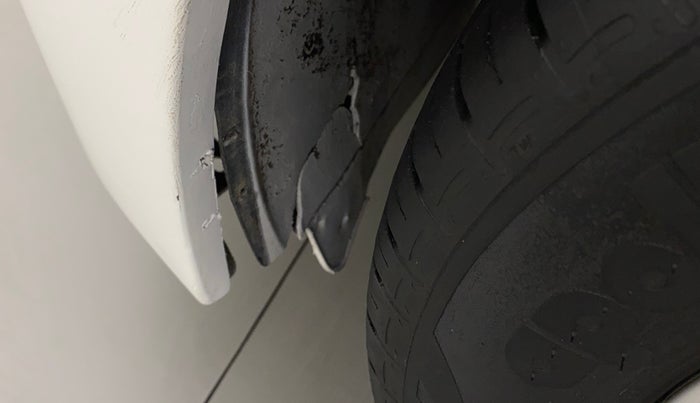 2014 Hyundai Grand i10 ASTA AT 1.2 KAPPA VTVT, Petrol, Automatic, 95,743 km, Left fender - Lining loose