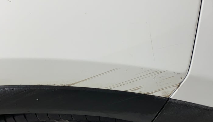 2016 Hyundai Creta SX PLUS AT 1.6 PETROL, Petrol, Automatic, 40,813 km, Left quarter panel - Minor scratches