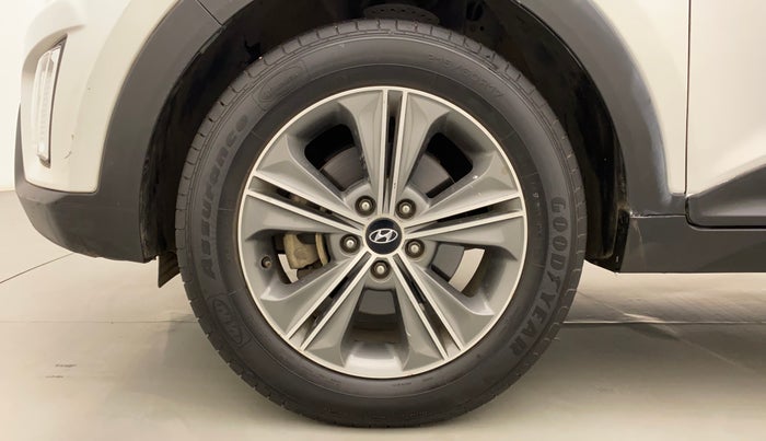 2016 Hyundai Creta SX PLUS AT 1.6 PETROL, Petrol, Automatic, 40,813 km, Left Front Wheel