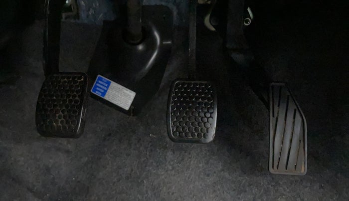 2020 Maruti Alto VXI, Petrol, Manual, 25,157 km, Pedals