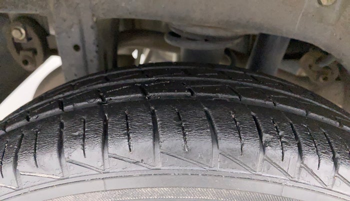 2020 Maruti Alto VXI, Petrol, Manual, 25,157 km, Right Rear Tyre Tread