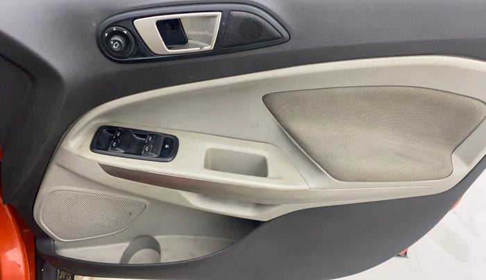 2014 Ford Ecosport TITANIUM 1.5L DIESEL, Diesel, Manual, 98,086 km, Driver Side Door Panels Control