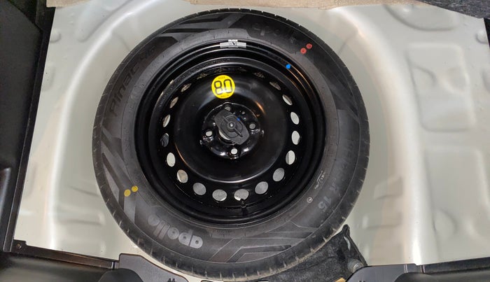 2023 Toyota Glanza V, Petrol, Manual, 6,847 km, Spare Tyre