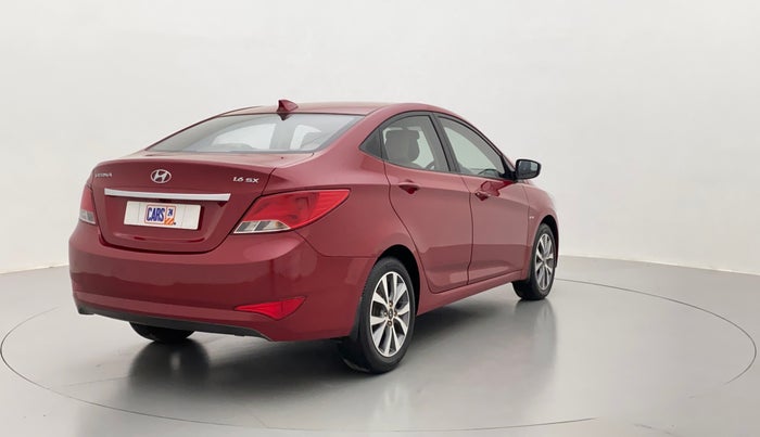 2016 Hyundai Verna FLUIDIC 1.6 SX VTVT, Petrol, Manual, 42,260 km, Right Back Diagonal