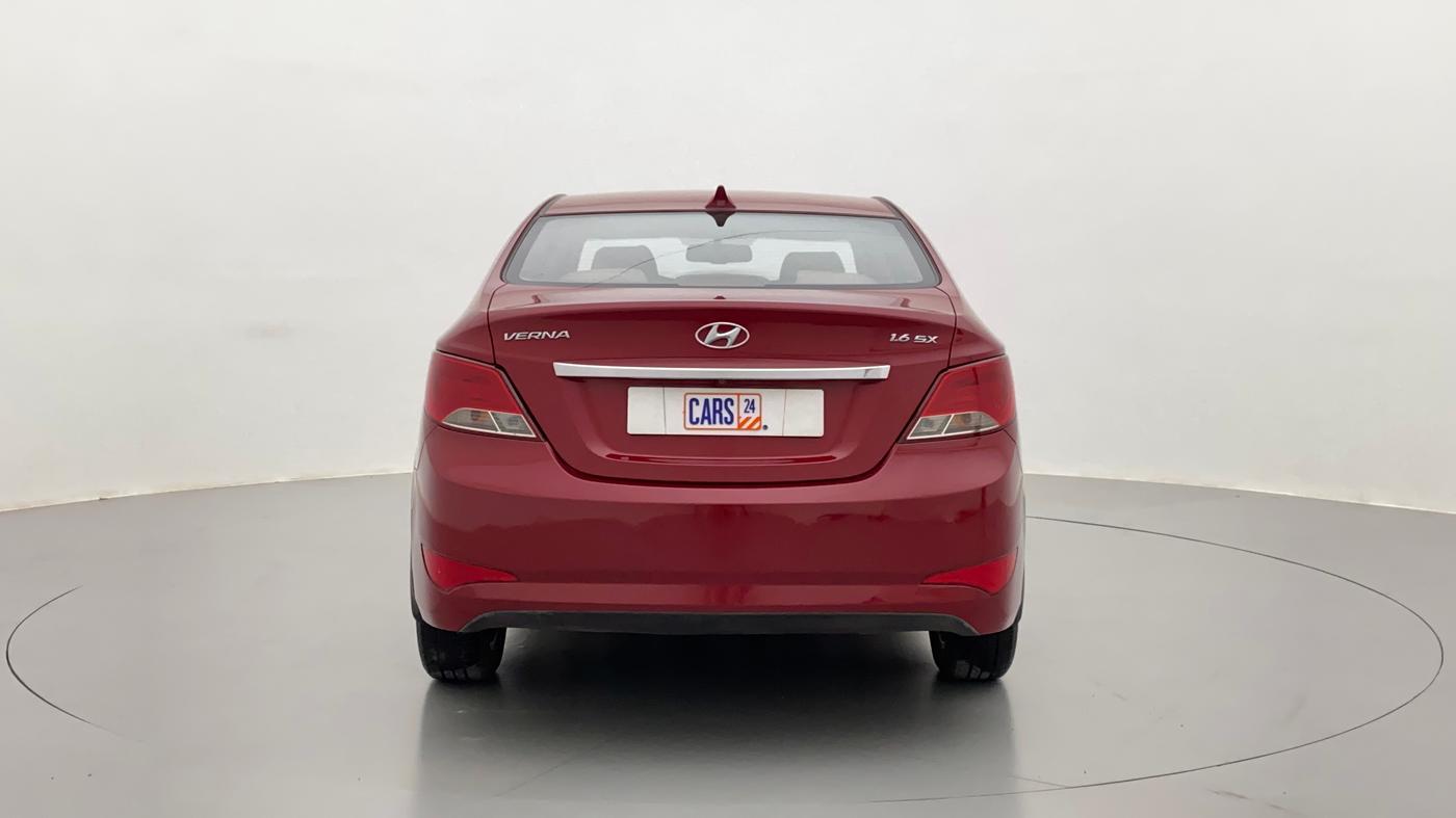 2016 Hyundai Verna FLUIDIC 1.6 SX VTVT, Petrol, Manual, 42,260 km, Back/Rear