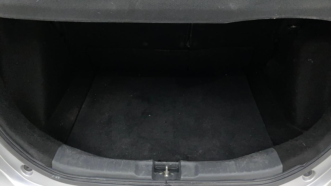 2016 Honda Jazz VX  1.2, Petrol, Manual, 82,180 km, Boot Inside