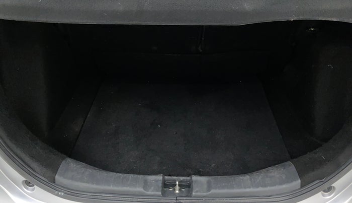 2016 Honda Jazz VX  1.2, Petrol, Manual, 82,180 km, Boot Inside