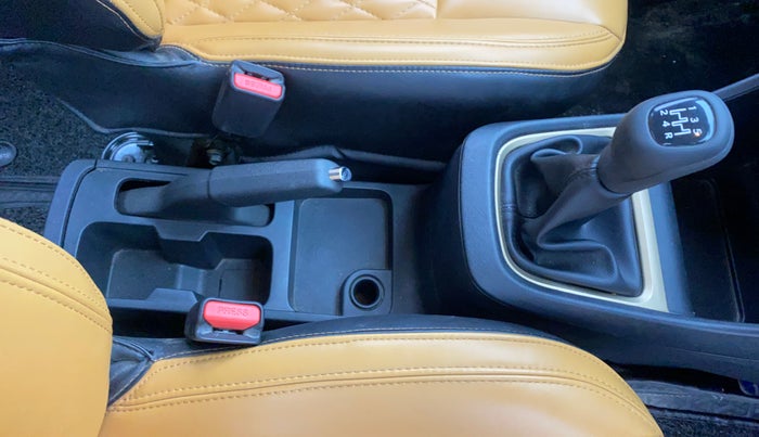 2023 Tata PUNCH ACCOMPLISHED MT, Petrol, Manual, 39,187 km, Gear Lever