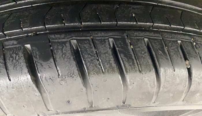 2023 Tata PUNCH ACCOMPLISHED MT, Petrol, Manual, 39,187 km, Right Rear Tyre Tread