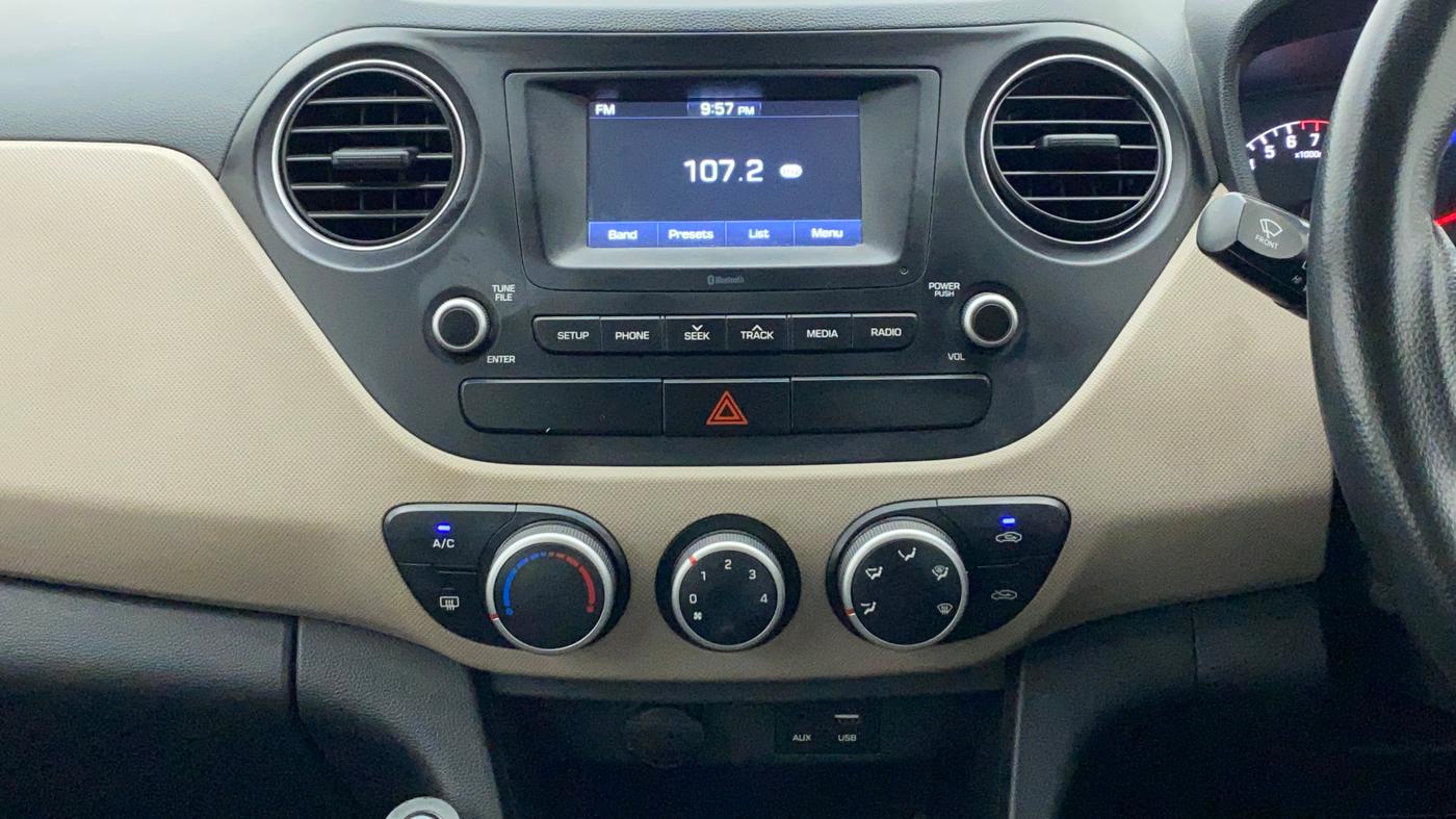 2017 Hyundai Grand i10 SPORTZ 1.2 KAPPA VTVT, Petrol, Manual, 9,961 km, Air Conditioner