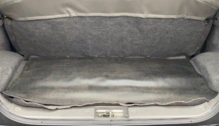 2009 Maruti Alto LXI, Petrol, Manual, 26,743 km, Boot Inside View