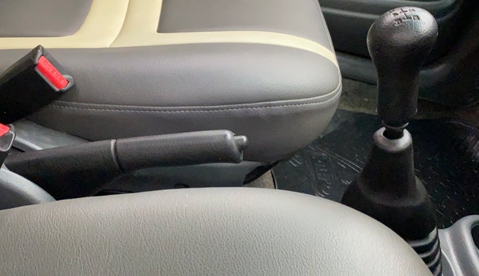 2009 Maruti Alto LXI, Petrol, Manual, 26,743 km, Gear Lever
