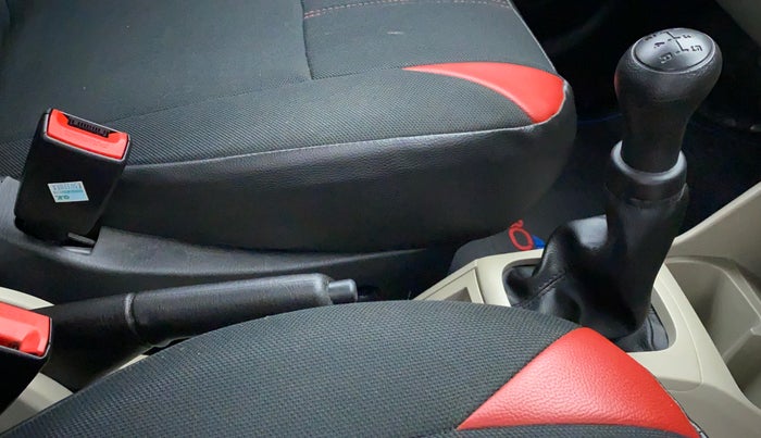 2020 Maruti Alto VXI, Petrol, Manual, 12,237 km, Gear Lever