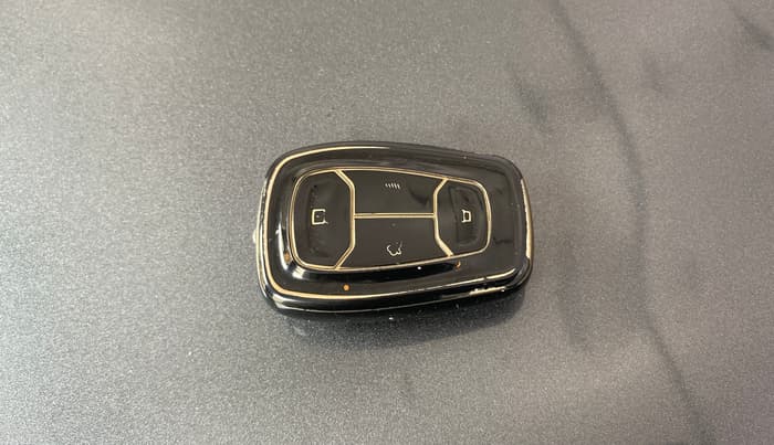 2023 Tata TIGOR XZ PLUS CNG, CNG, Manual, 66,176 km, Key Close Up