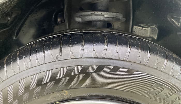 2023 Tata TIGOR XZ PLUS CNG, CNG, Manual, 66,176 km, Right Front Tyre Tread