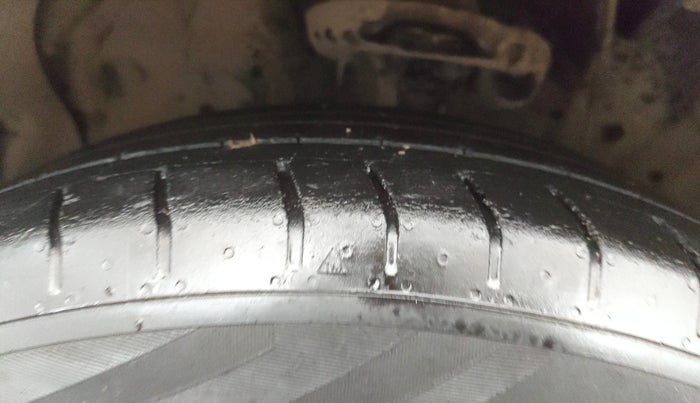 2022 Hyundai Creta SX 1.5 PETROL, Petrol, Manual, 85,802 km, Left Front Tyre Tread