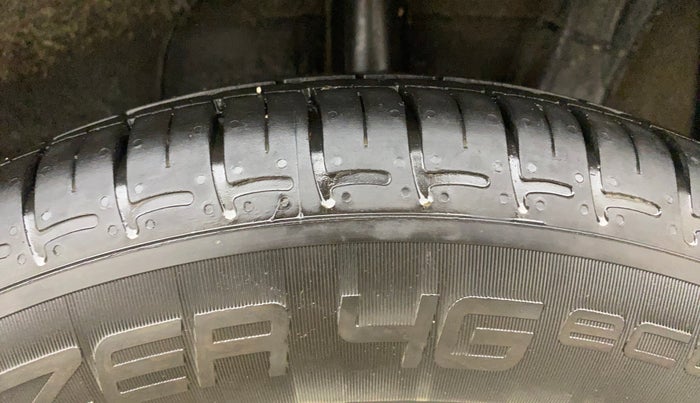 2022 Hyundai GRAND I10 NIOS SPORTZ 1.2 KAPPA VTVT, Petrol, Manual, 38,711 km, Left Rear Tyre Tread