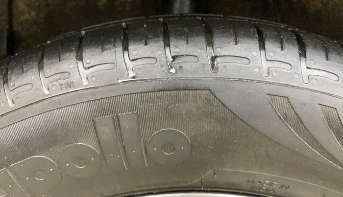 2022 Hyundai GRAND I10 NIOS SPORTZ 1.2 KAPPA VTVT, Petrol, Manual, 38,711 km, Right Rear Tyre Tread